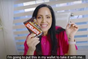 Youtuber AS ini dapat hadiah Natal permen kopi asli Indonesia