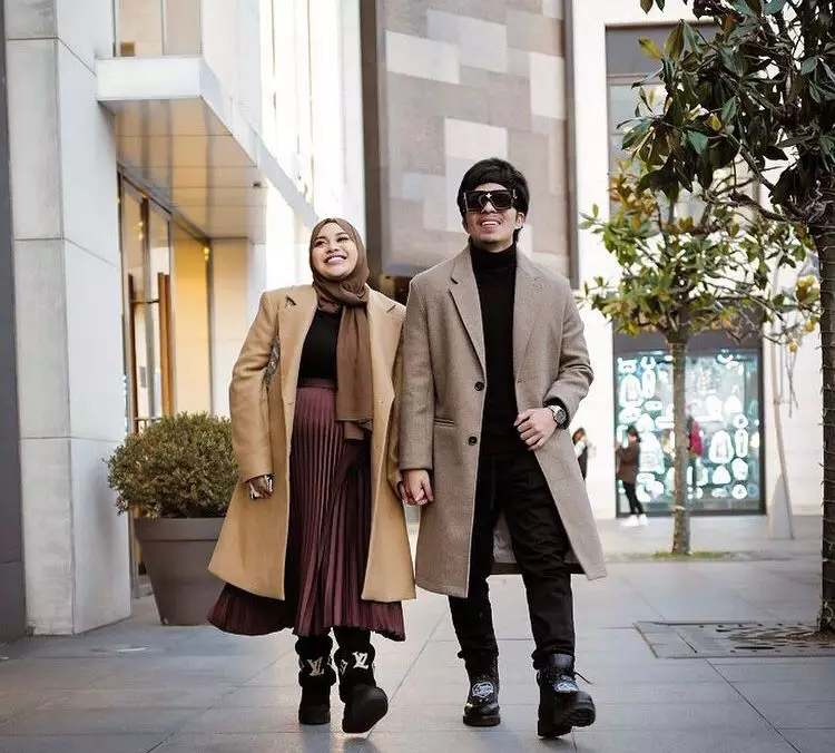 Gaya Aurel Hermansyah liburan di Turki Berbagai sumber Gaya Aurel Hermansyah liburan di Turki Berbagai sumber