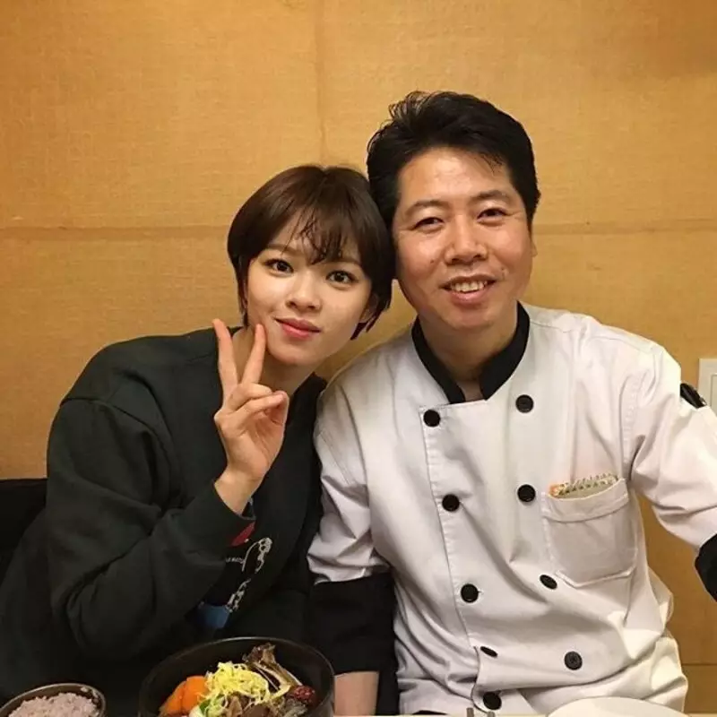 Potret tampan ayah Idol K-Pop Berbagai sumber 