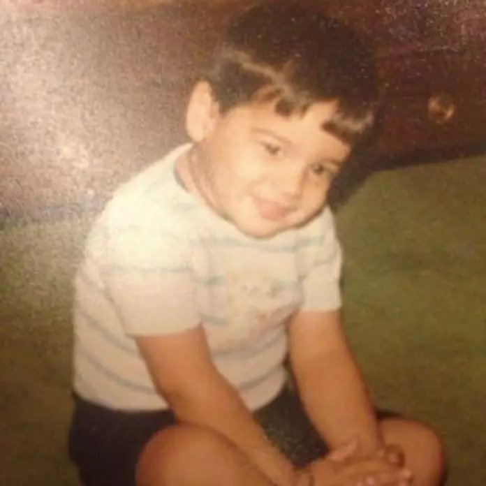 Potret masa kecil aktor Bollywood Berbagai sumber  Potret masa kecil aktor Bollywood Berbagai sumber