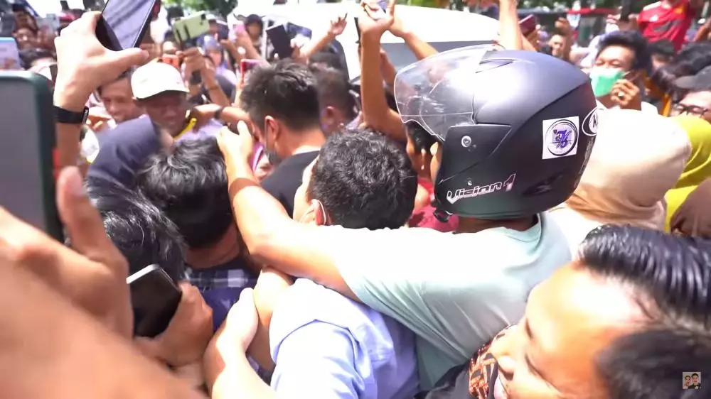 baim wong ketemu korban penipuan © 2021 YouTube