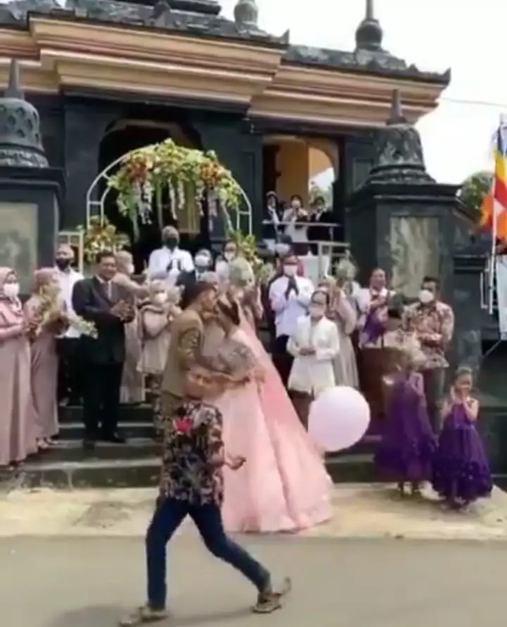 potret pengantin gagal romantis ada aja © 2021 1cak.com