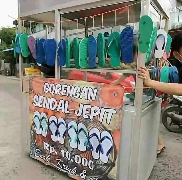 tulisan di gerobak gorengan © 2021 berbagai sumber tulisan di gerobak gorengan © 2021 berbagai sumber