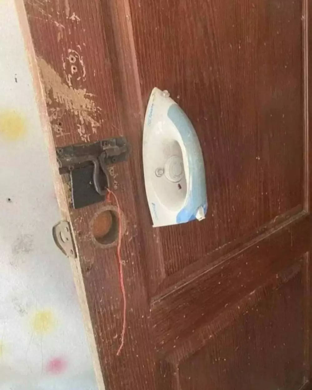 pakai barang yang penting nyaman © 2021 instagram.com