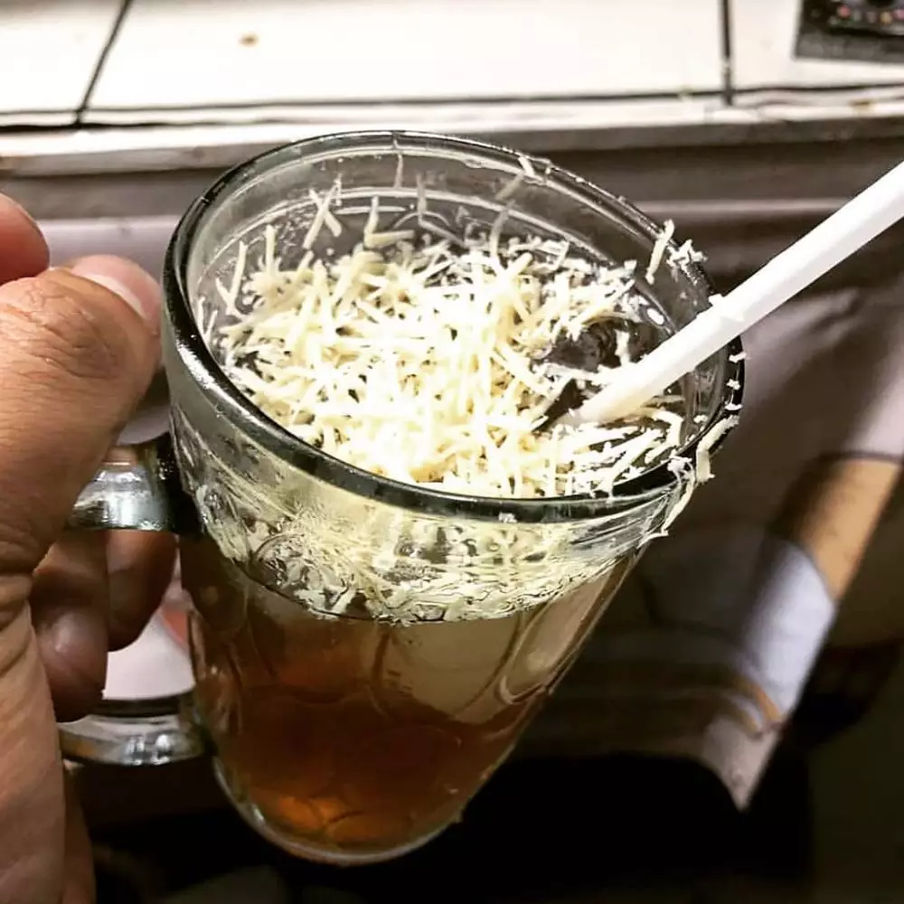 kreasi minuman nyeleneh © 2021 berbagai sumber kreasi minuman nyeleneh © 2021 berbagai sumber