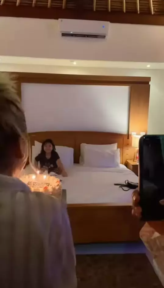 Momen Bilqis anak Ayu Ting Ting ultah ke-8 © Instagram