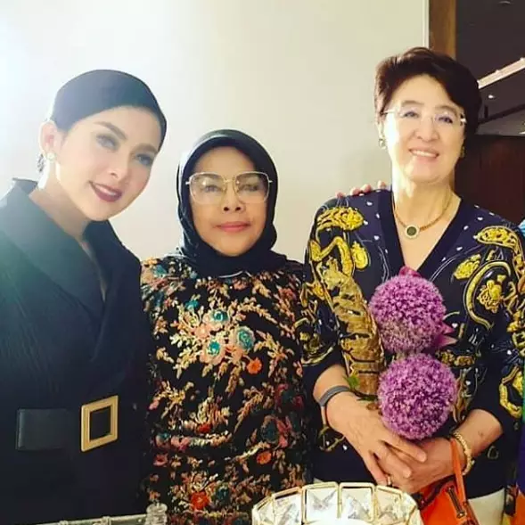 momen kebersamaan penyanyi dan ibu mertua © instagram momen kebersamaan penyanyi dan ibu mertua © instagram