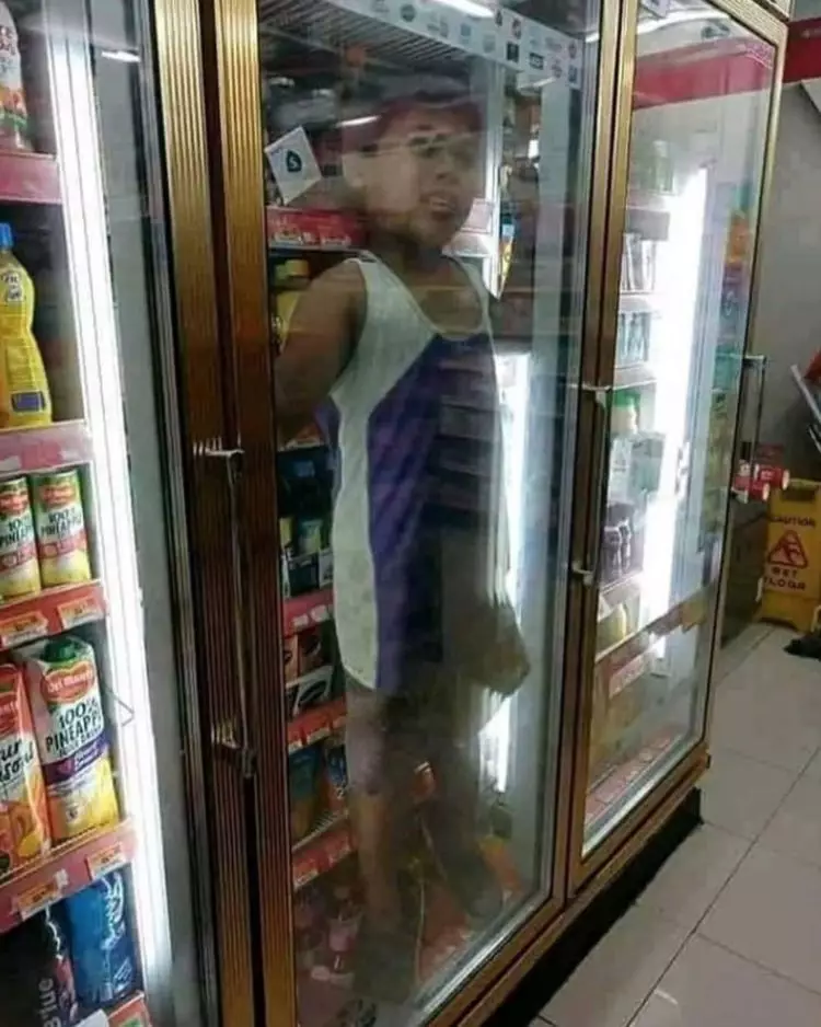 isi kulkas di tempat belanja © 2021 berbagai sumber isi kulkas di tempat belanja © 2021 berbagai sumber