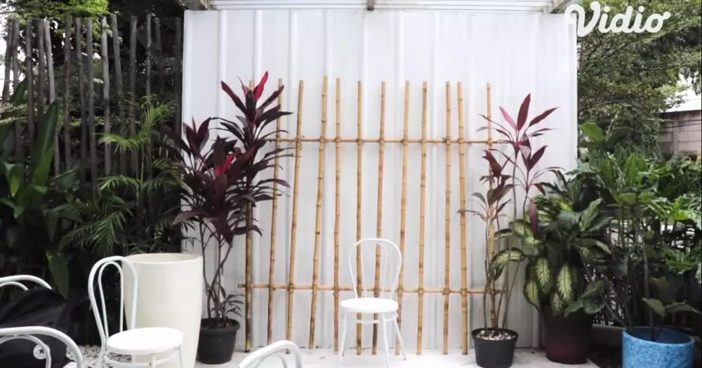 cara Lesty Kejora mendesain kantornya © vidio.com cara Lesty Kejora mendesain kantornya © vidio.com