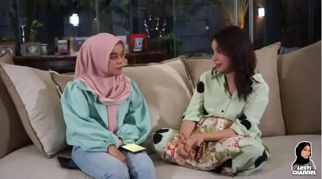 kedekatan rossa dan lesty kejora © berbagai sumber