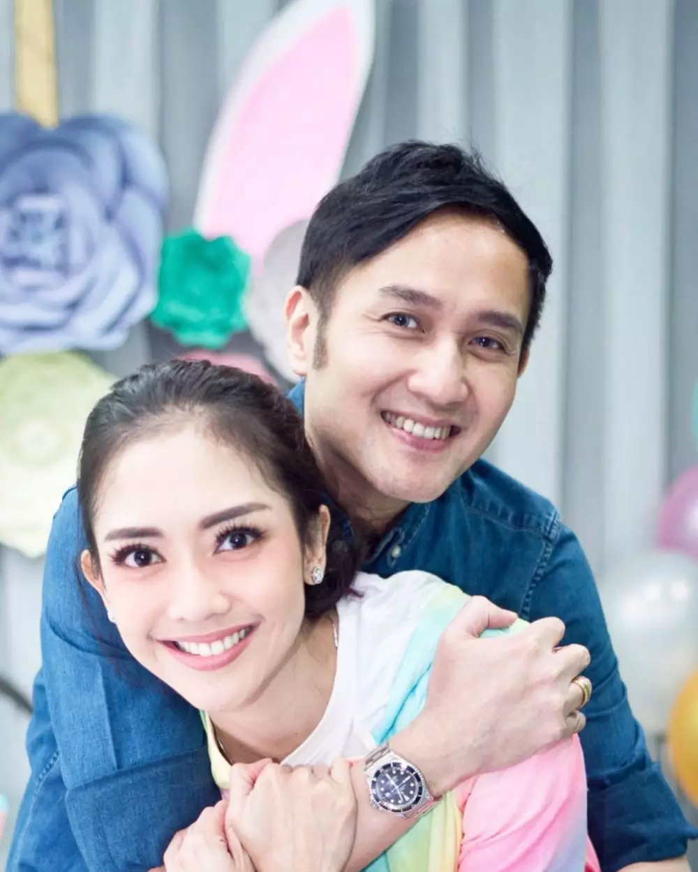 fakta perceraian Ririn © 2021 berbagai sumber fakta perceraian Ririn © 2021 berbagai sumber