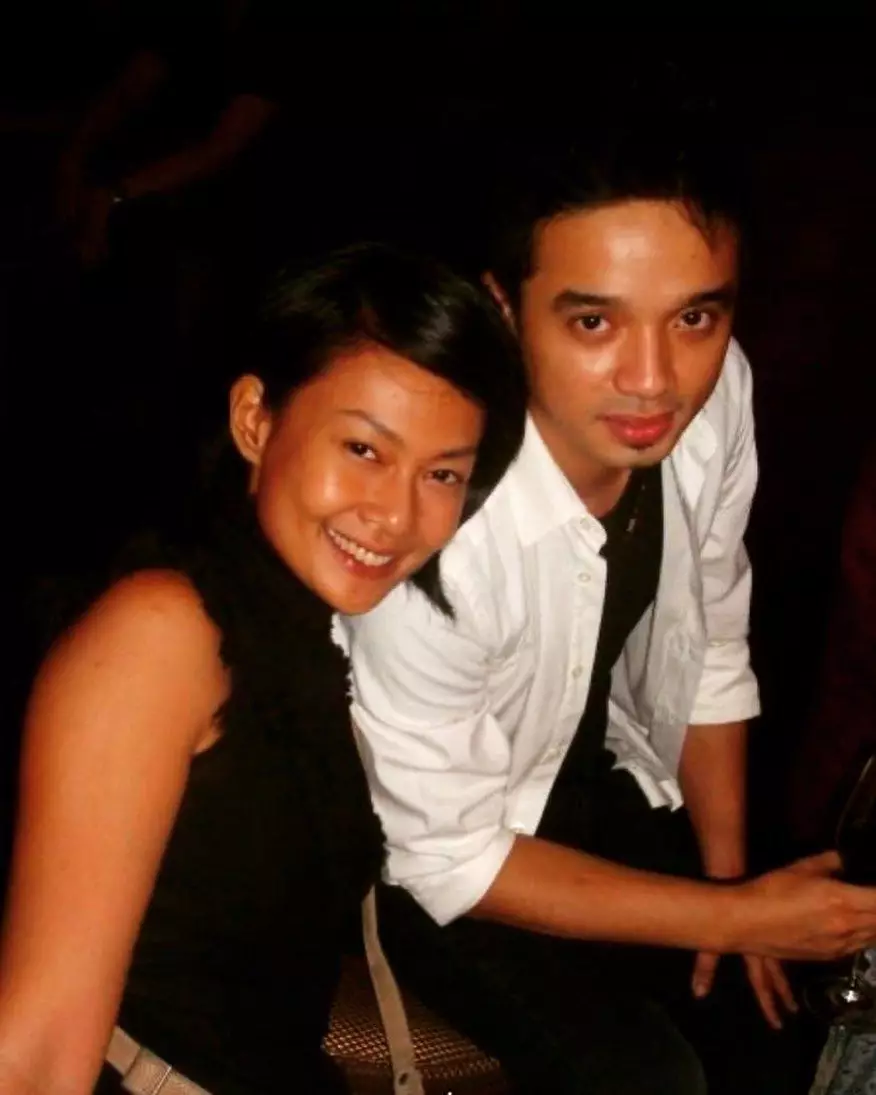 potret lawas musisi saat pacaran © instagram