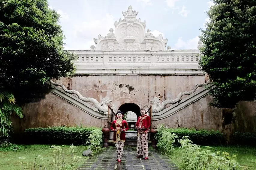 Potret prewedding Roro Fitria © 2021 Instagram Potret prewedding Roro Fitria © 2021 Instagram