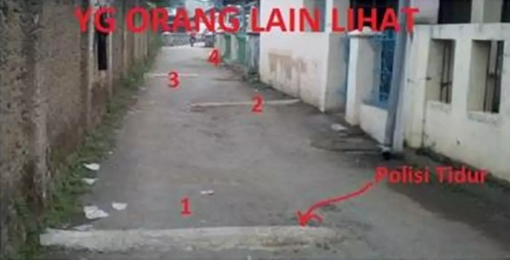 polisi tidur nyeleneh © 2021 berbagai sumber