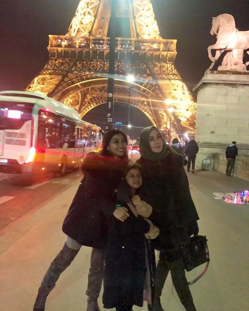 gaya Amy Qanita liburan ke Eropa Instagram/@amy_r_qanita