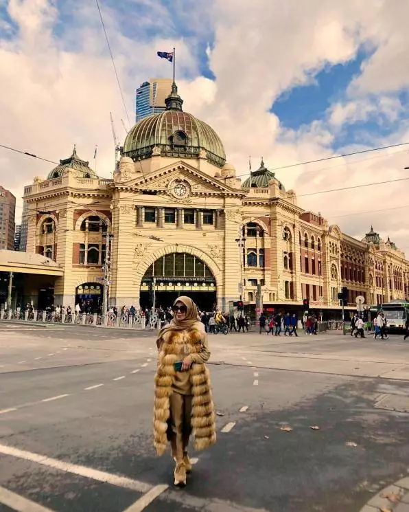 gaya Amy Qanita liburan ke Eropa Instagram/@amy_r_qanita