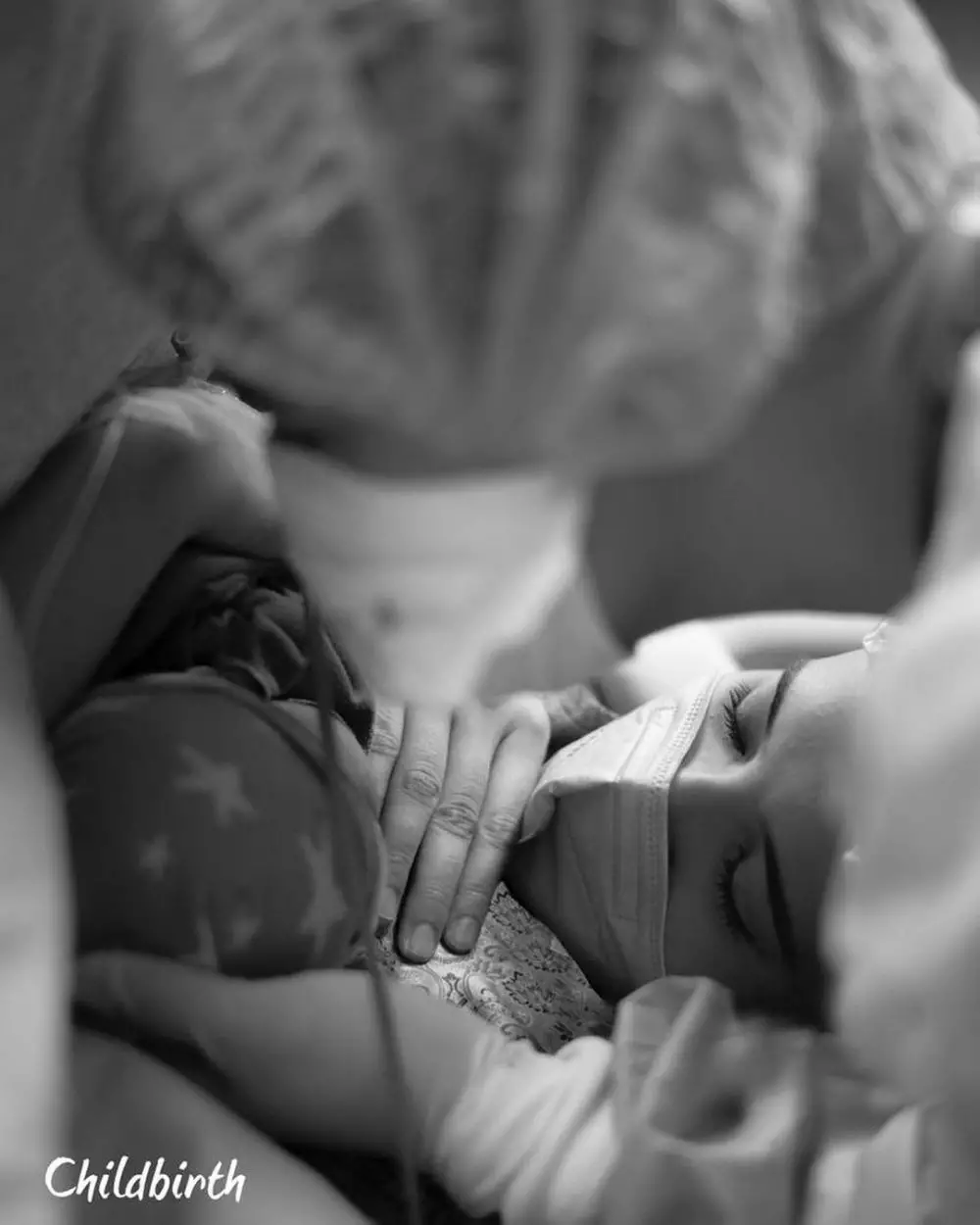 potret seleb usai melahirkan anak pertama © 2021 Instagram potret seleb usai melahirkan anak pertama © 2021 Instagram