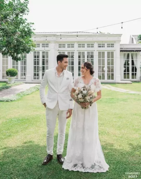 seleb ini pilih jadi pengantin lagi © berbagai sumber