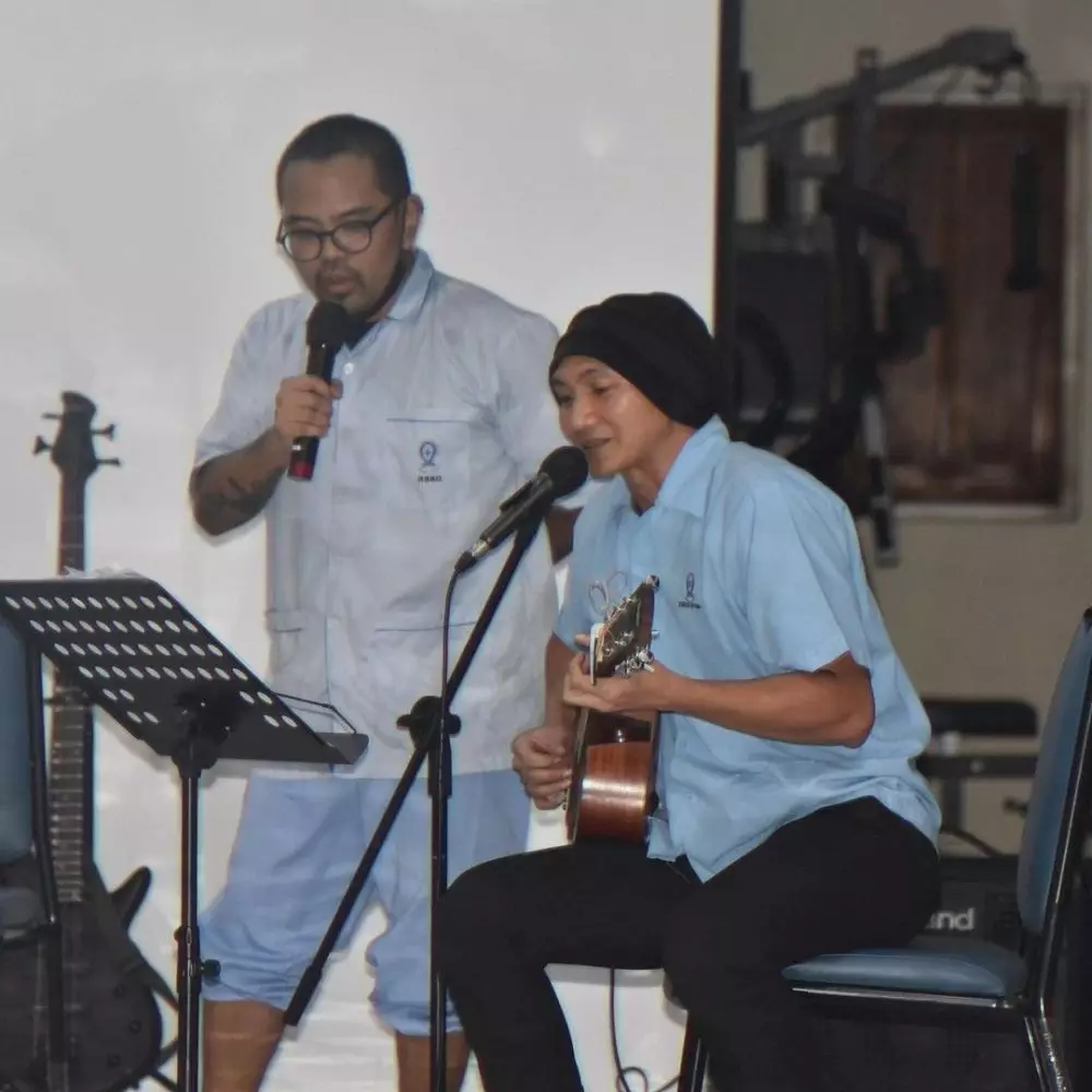 Penampilan Coki Pardede saat rehabilitasi Instagram Penampilan Coki Pardede saat rehabilitasi Instagram