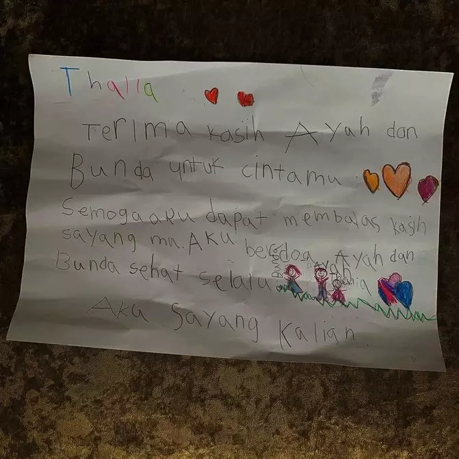  tulisan tangan anak seleb © 2022 brilio.net