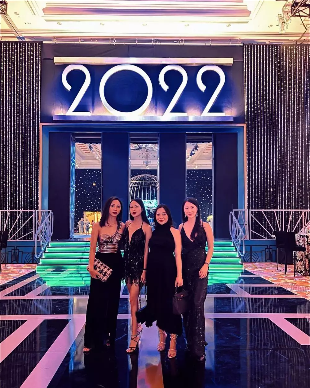 Momen Tahun Baru Nikita Willy dan suami di Las Vegas Instagram Momen Tahun Baru Nikita Willy dan suami di Las Vegas Instagram