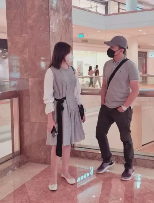 potret kebersamaan Sahrul Gunawan dan putrinya © berbagai sumber potret kebersamaan Sahrul Gunawan dan putrinya © berbagai sumber