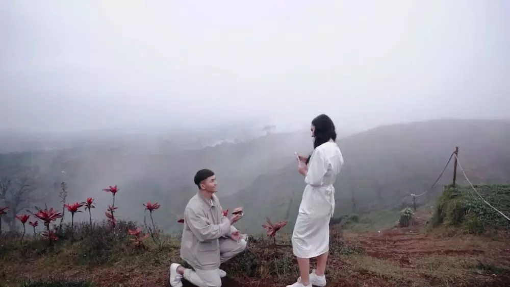 momen rafael tan lamar kekasih © instagram