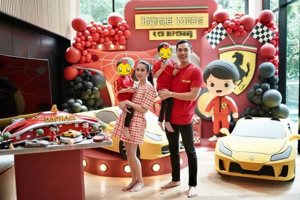 Momen Sandra Dewi rayakan ultah anak pertama © 2022 Instagram Momen Sandra Dewi rayakan ultah anak pertama © 2022 Instagram