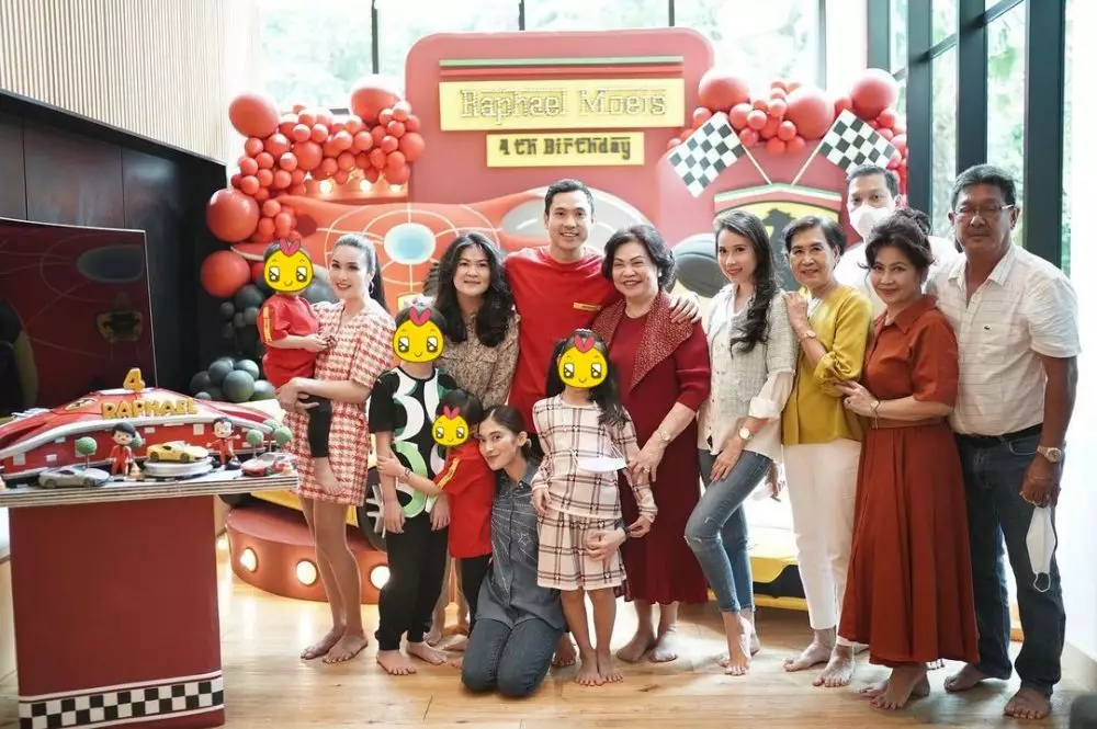 Momen Sandra Dewi rayakan ultah anak pertama © 2022 Instagram Momen Sandra Dewi rayakan ultah anak pertama © 2022 Instagram
