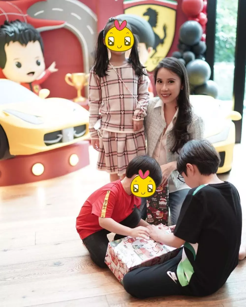 Momen Sandra Dewi rayakan ultah anak pertama © 2022 Instagram Momen Sandra Dewi rayakan ultah anak pertama © 2022 Instagram