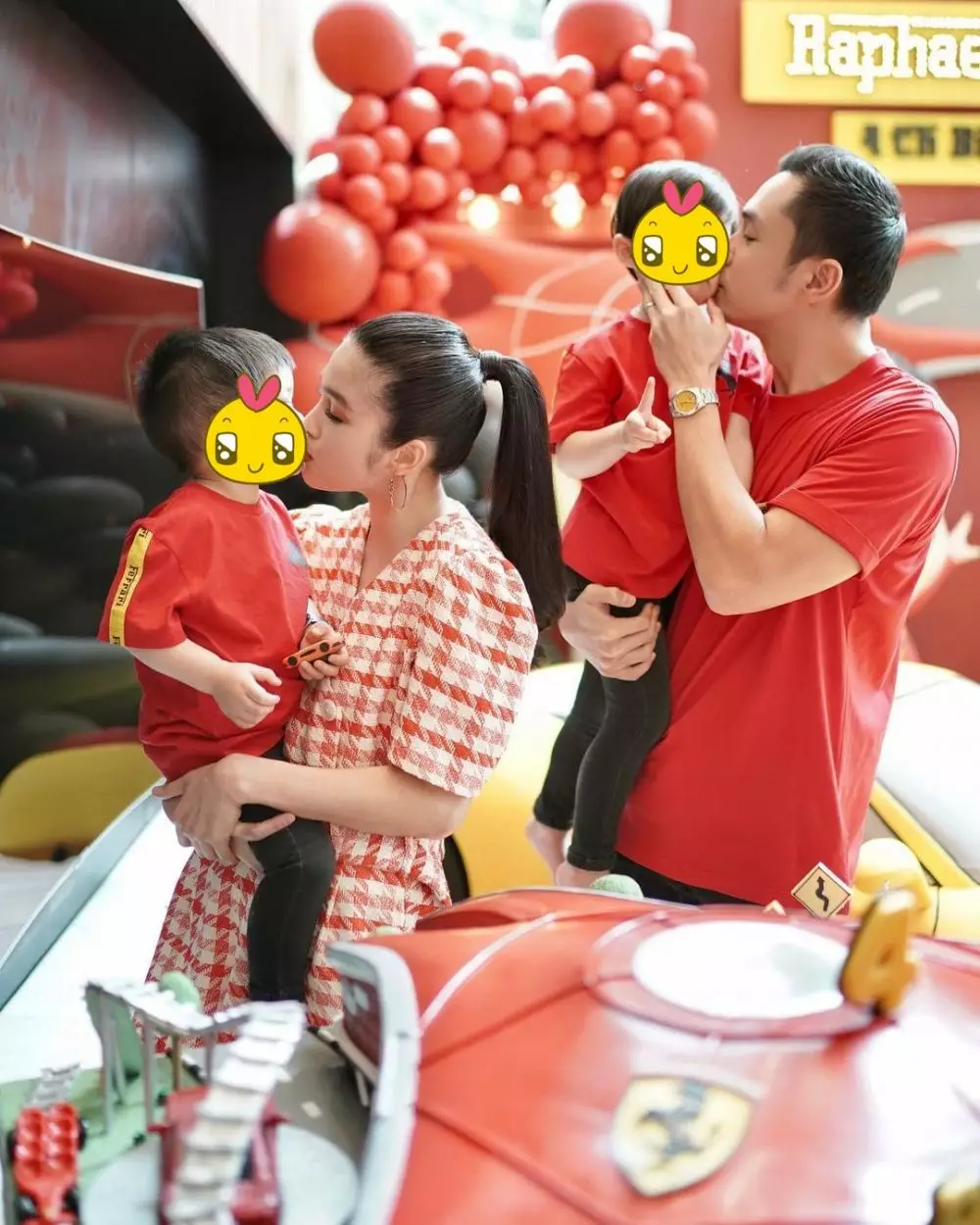 Momen Sandra Dewi rayakan ultah anak pertama © 2022 Instagram Momen Sandra Dewi rayakan ultah anak pertama © 2022 Instagram