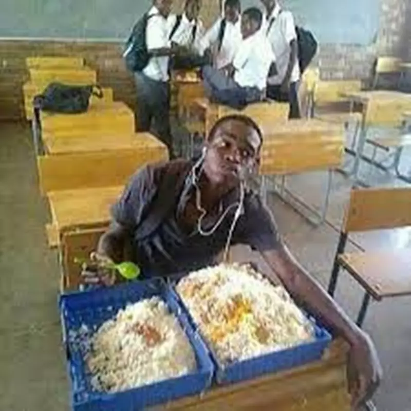 momen orang makan asal kenyang kocak © 2022 instagram.com