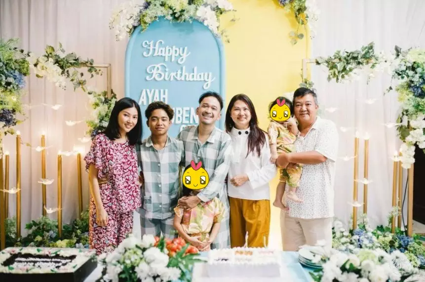 Momen ulang tahun presenter pria © berbagai sumber Momen ulang tahun presenter pria © berbagai sumber