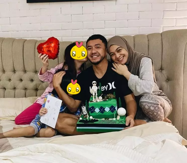 Momen ulang tahun presenter pria © berbagai sumber Momen ulang tahun presenter pria © berbagai sumber