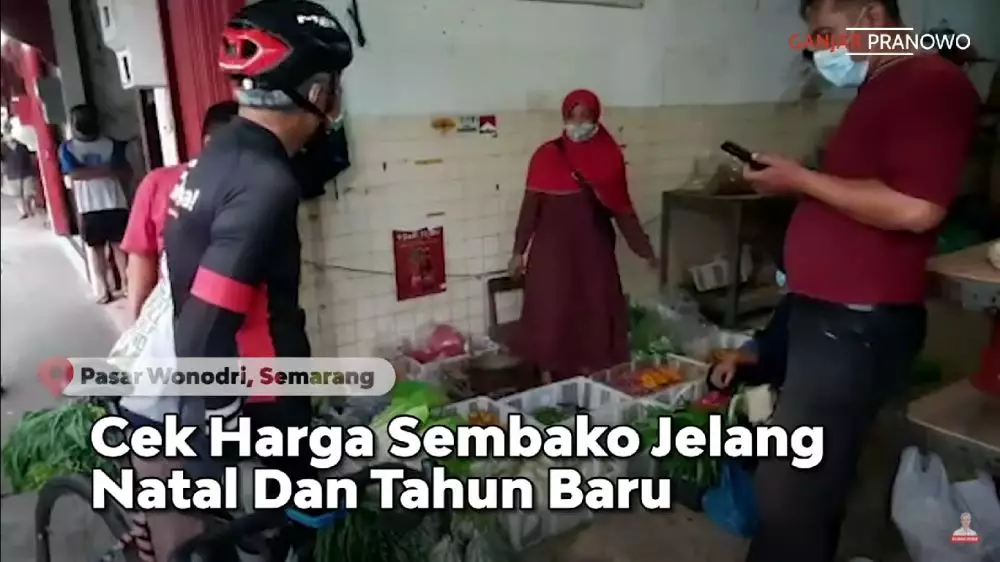 Gaya asyik Ganjar Pranowo kerja sambil gowes, ini 9 potretnya berbagai sumber Gaya asyik Ganjar Pranowo kerja sambil gowes, ini 9 potretnya berbagai sumber