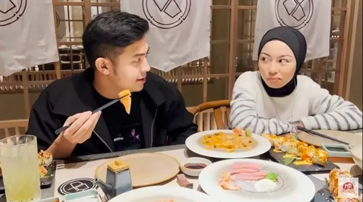 potret kebersamaan Jerome Polin & Tsana 'Rintik Sedu' © berbagai sumber potret kebersamaan Jerome Polin & Tsana 'Rintik Sedu' © berbagai sumber