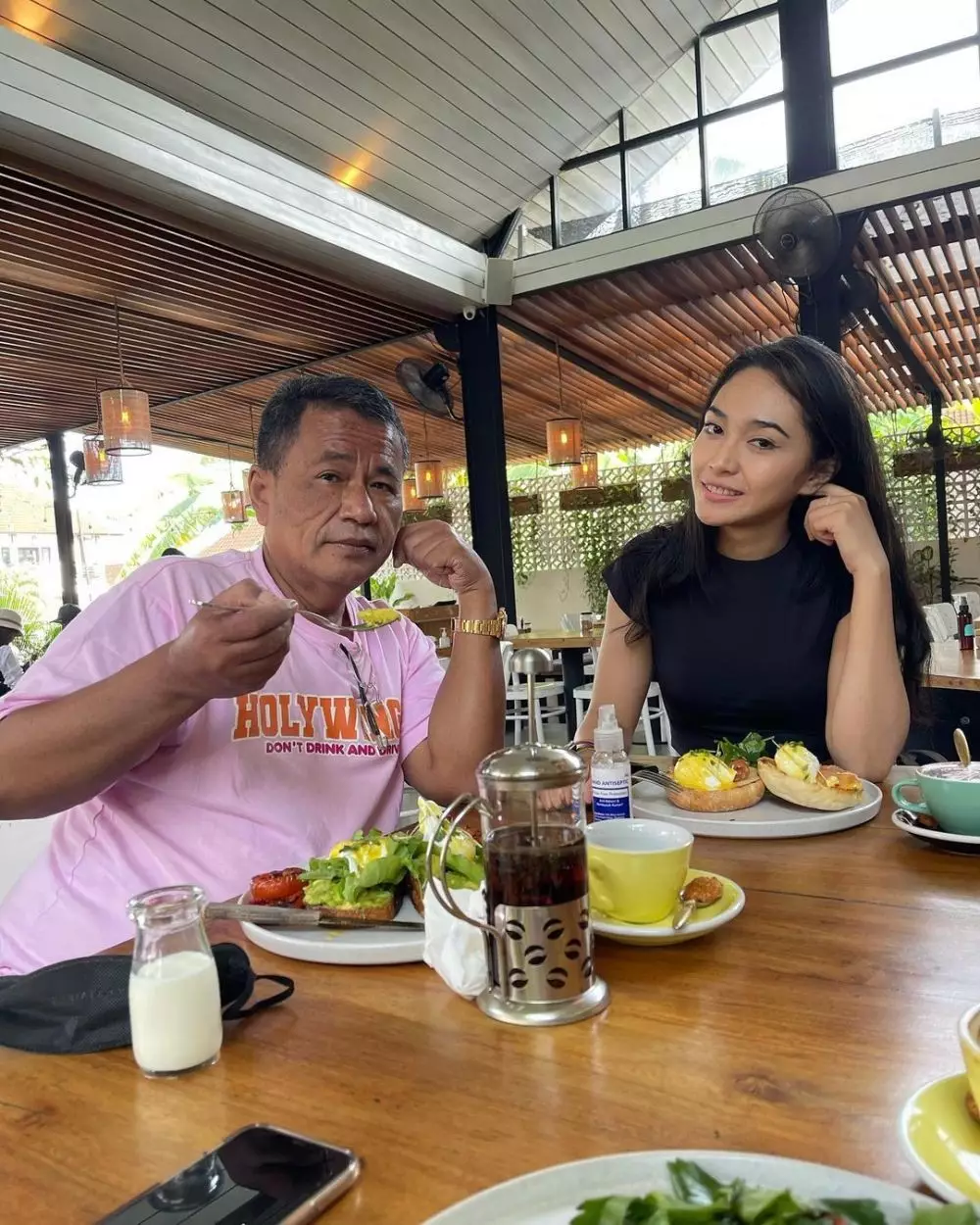 potret terbaru hotman paris jadi sorotan © instagram potret terbaru hotman paris jadi sorotan © instagram