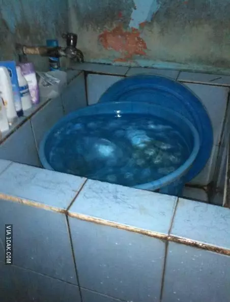 desain bak mandi penampakannya lucu © 1cak.com desain bak mandi penampakannya lucu © 1cak.com