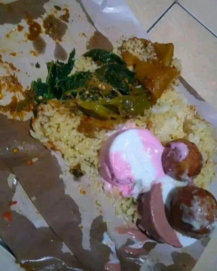 cara menikmati es krim yang nggak biasa © 1cak.com cara menikmati es krim yang nggak biasa © 1cak.com