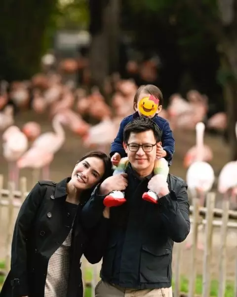 Potret harmonis Shandy Aulia dan suami liburan © Instagram