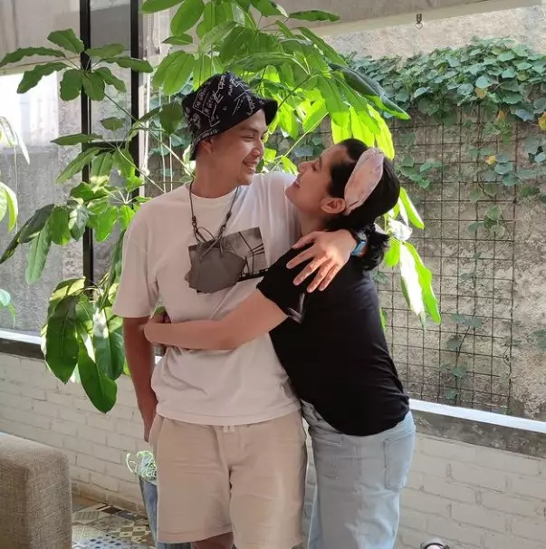 Foto lawas Ardina Rasti diunggah suami © Instagram