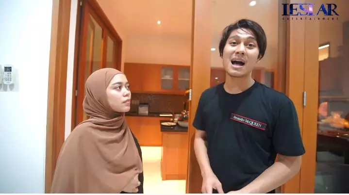 cerita rizky billar sulit cari baju baby L © YouTube cerita rizky billar sulit cari baju baby L © YouTube