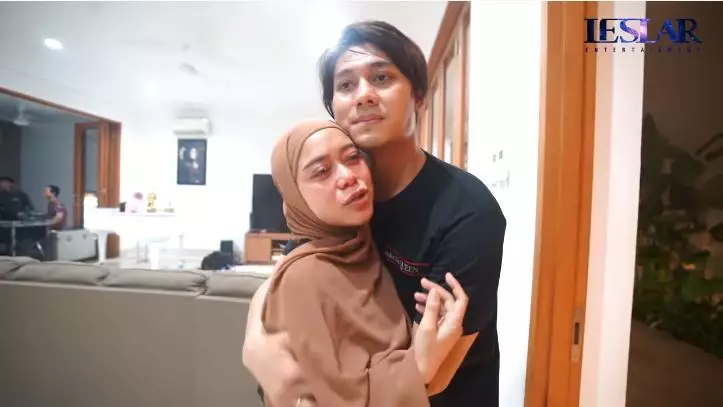 cerita rizky billar sulit cari baju baby L © YouTube cerita rizky billar sulit cari baju baby L © YouTube