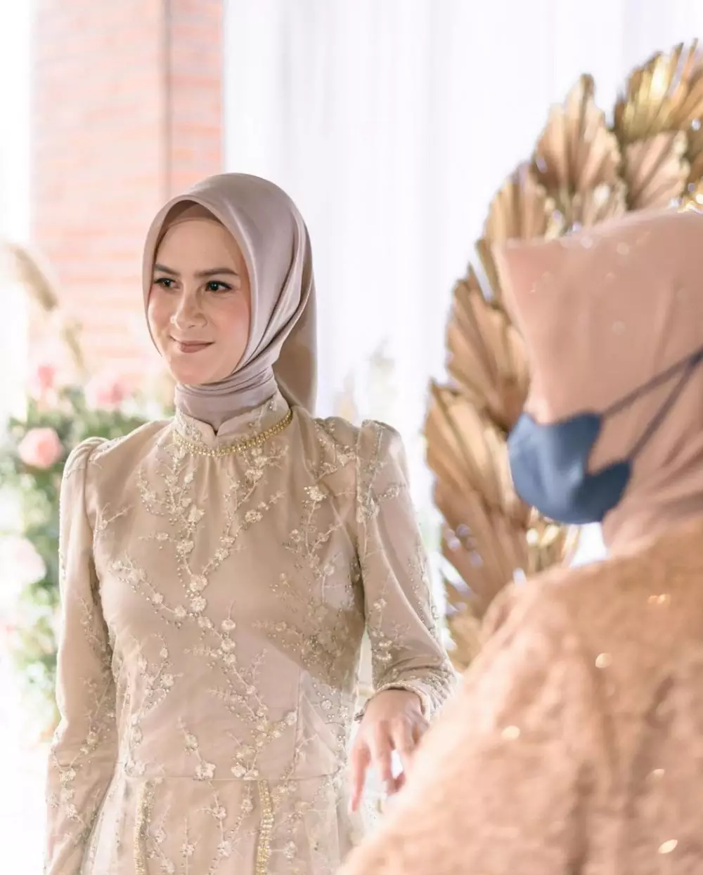 pesona lestari calon istri adi sastro © instagram