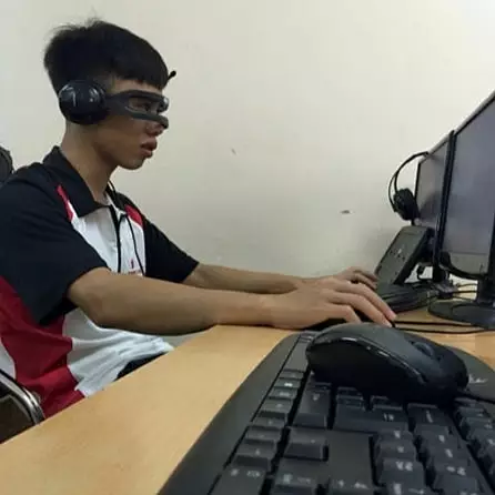 momen orang nggak pengen kalah lucu © berbagai sumber