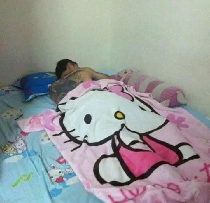 pakai selimut tak biasa © berbagai sumber