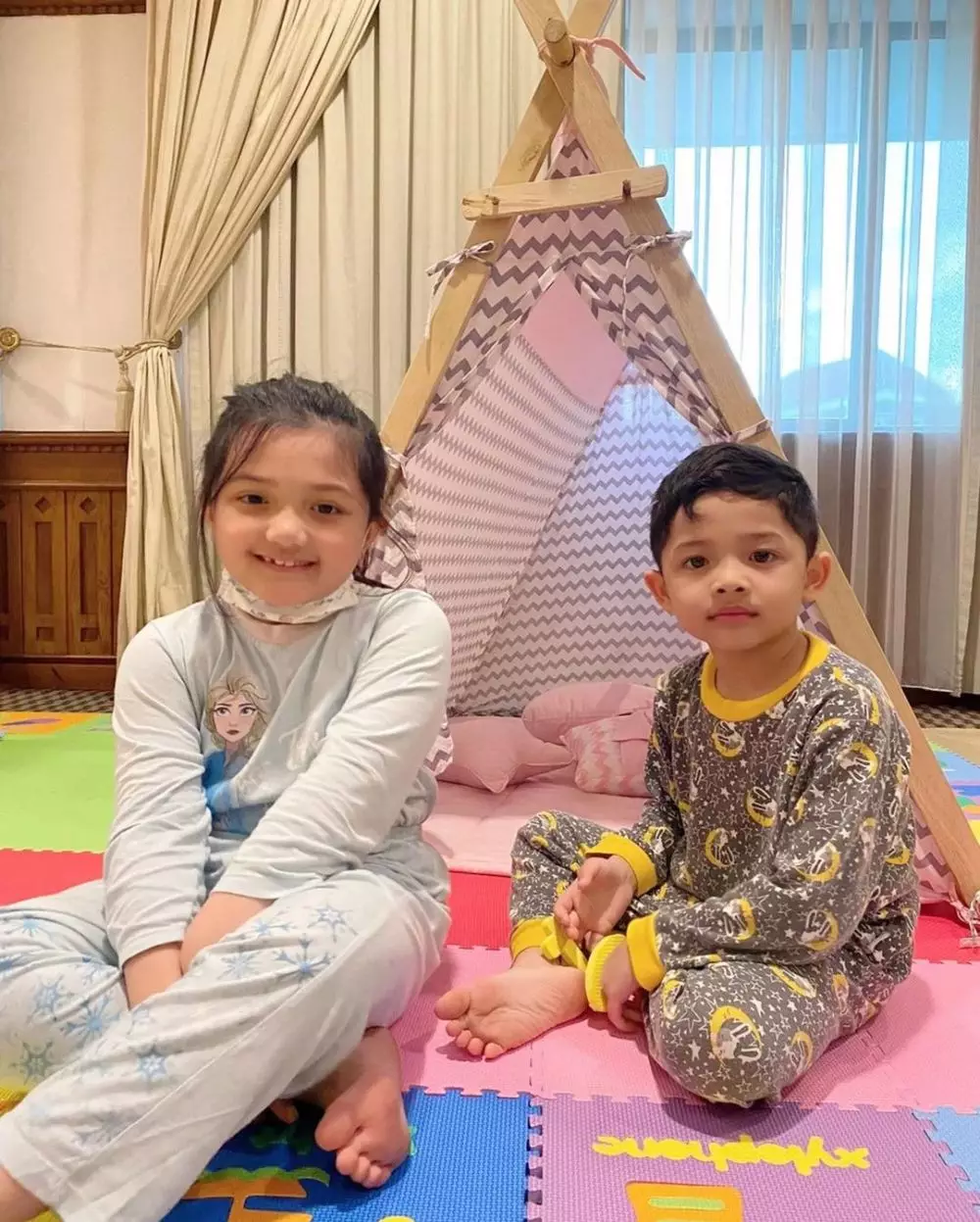 potret hotel karantina anang dan keluarga © instagram