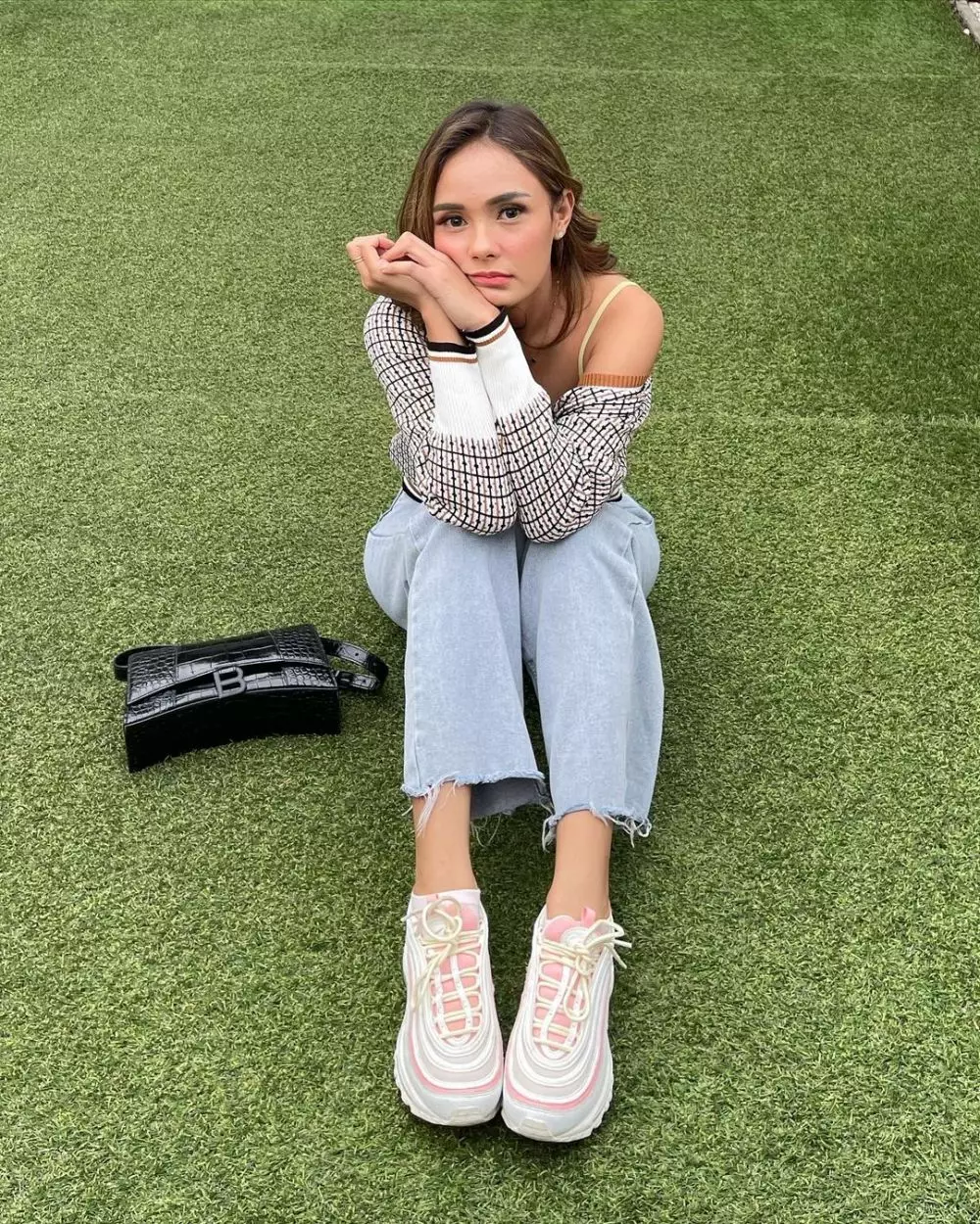 seleb awali karier sebagai kru tv © instagram seleb awali karier sebagai kru tv © instagram