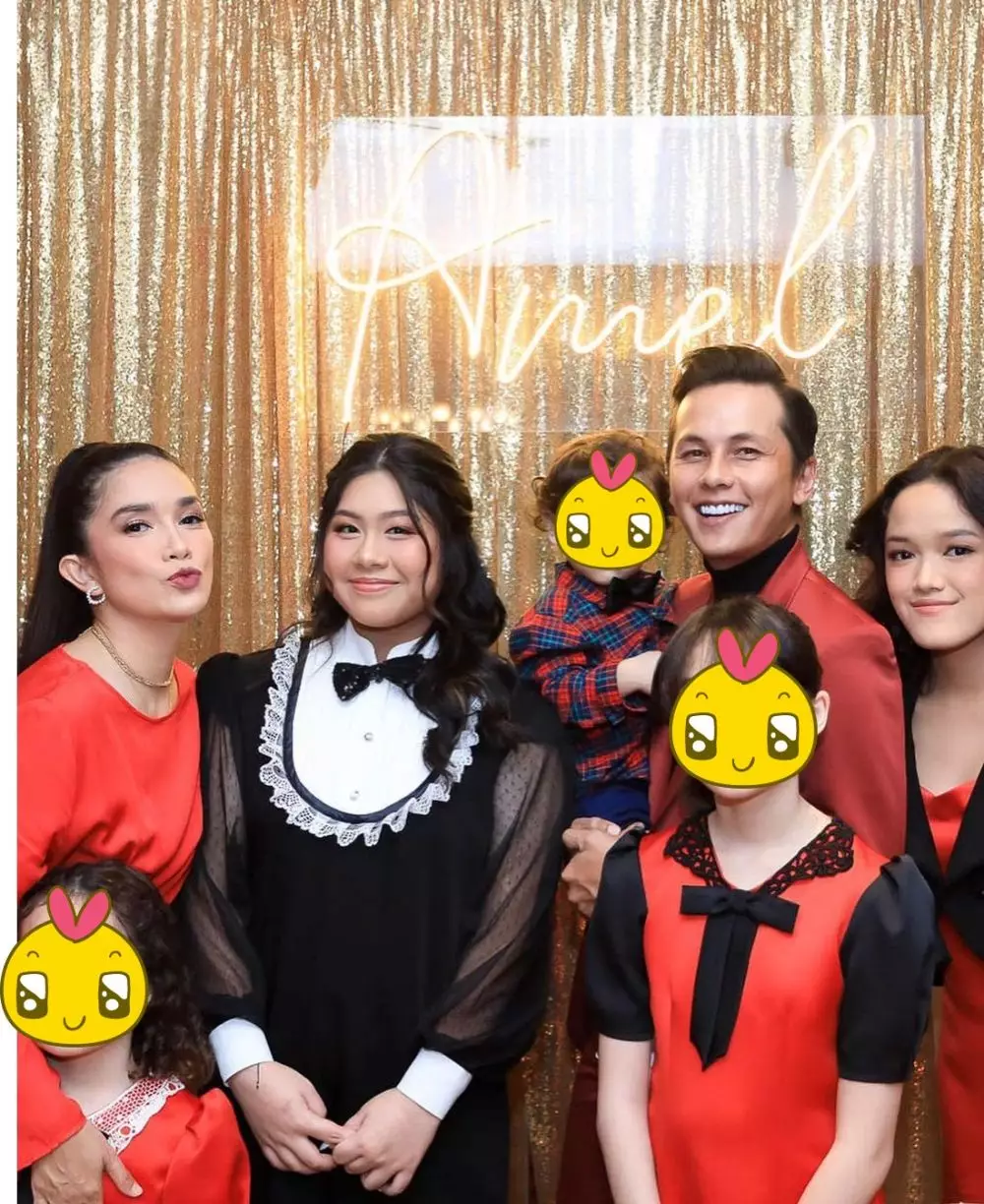Momen sweet seventeen anak Ussy Sulistyawati © Instagram