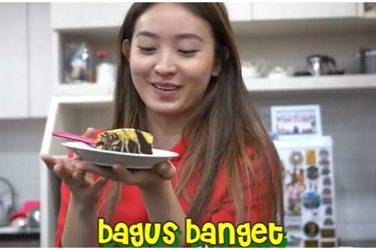 12 Trik Natasha Wilona bikin bolu marmer antigagal, mudah ditiru